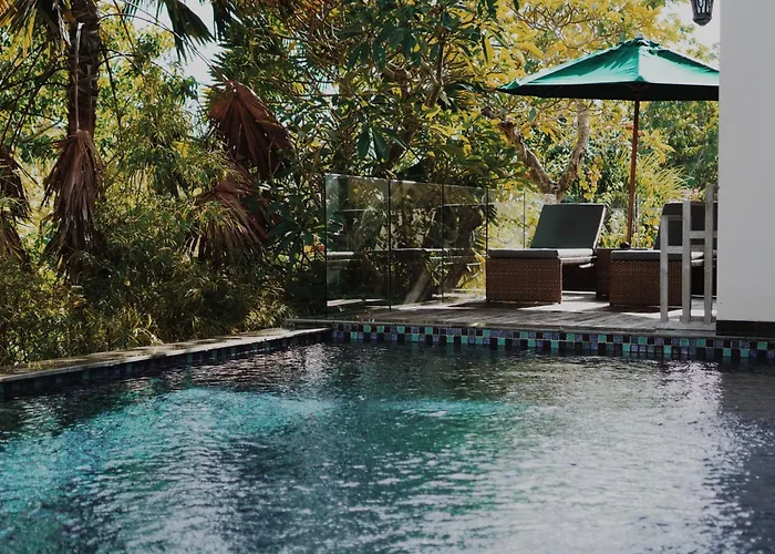 Villa Kula Kara Bingin, *
