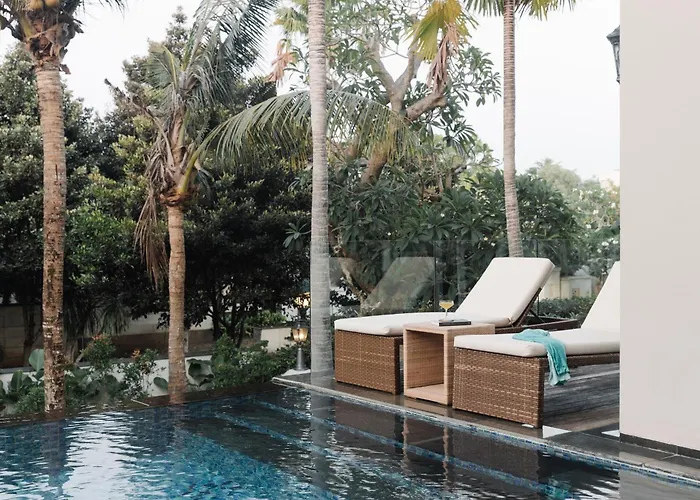 Kula Kara Bingin, * Uluwatu